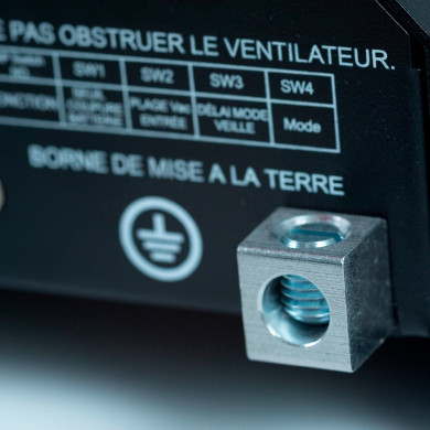Combiné sinusoïdal DC/AC CS DIF: 12, 24, 48V-230V-2500 à 7000Va