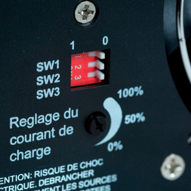 Combiné sinusoïdal DC/AC CS DIF: 12, 24, 48V-230V-2500 à 7000Va