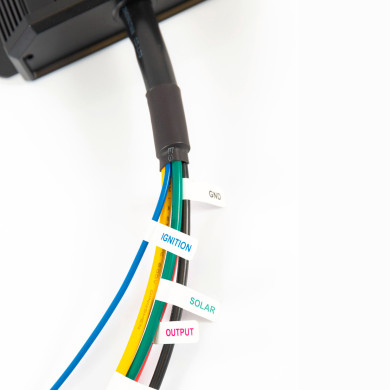 CB MPPT IP: chargeur booster étanche DC/DC (25 et 40A-12 ou 24/12Vdc)