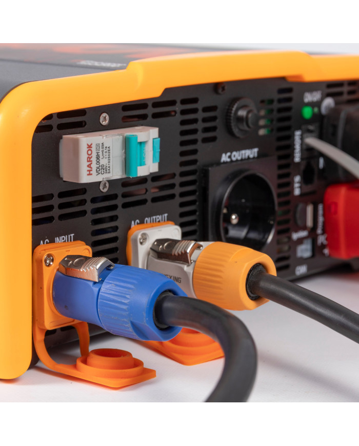 Combine convertisseur chargeur DC/AC Procombi