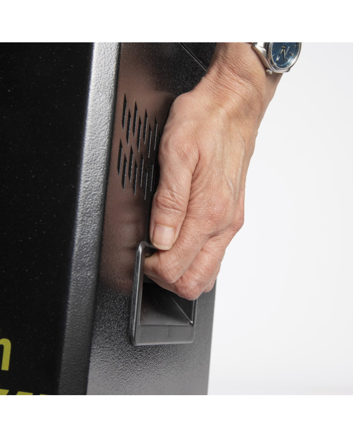 la compacte POWERBOX PRO K Lithium s’intégrera dans toutes les installations